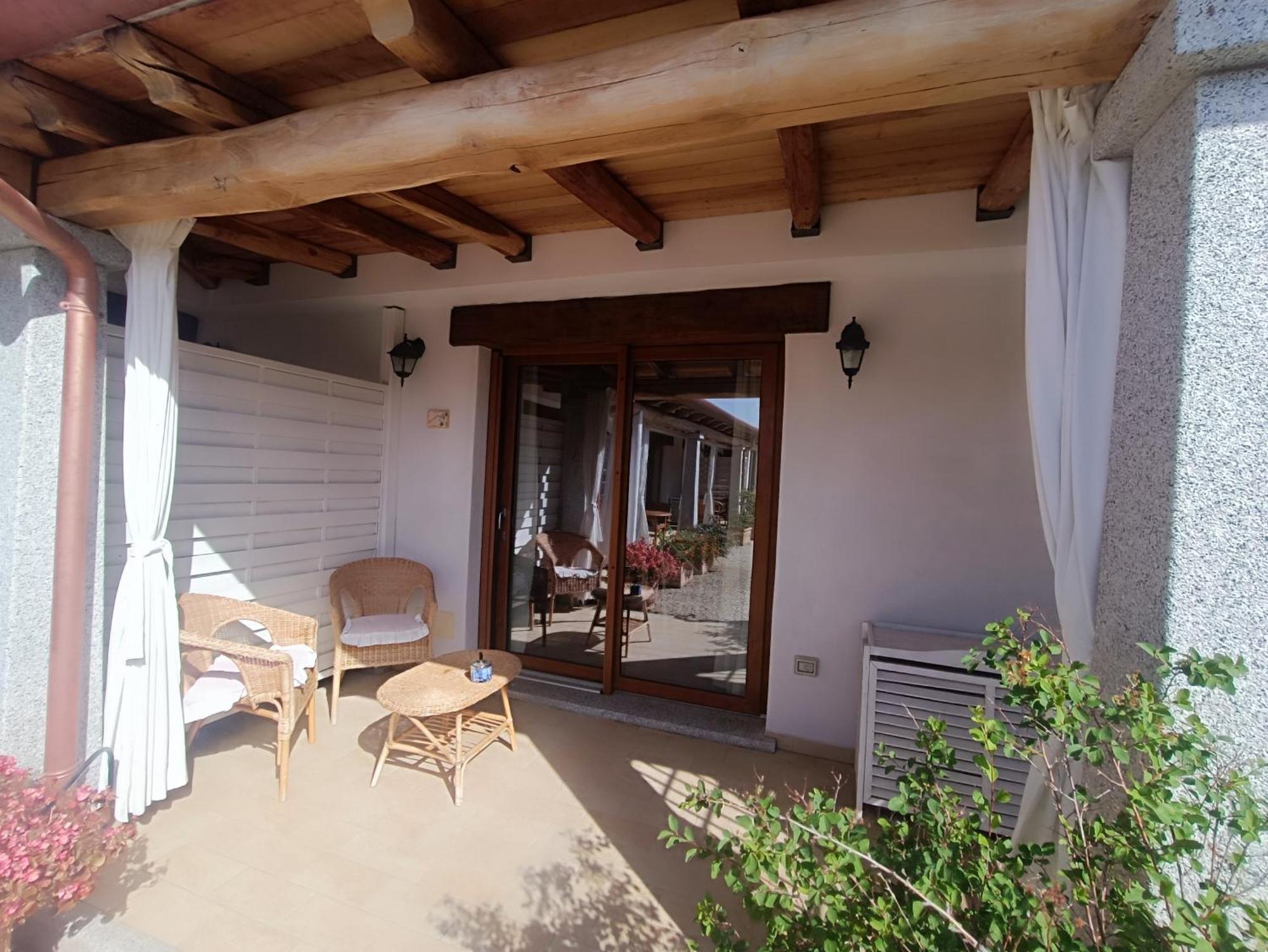 Case Vacanze Nioleo - Apartments And Pool Siniscola Luaran gambar