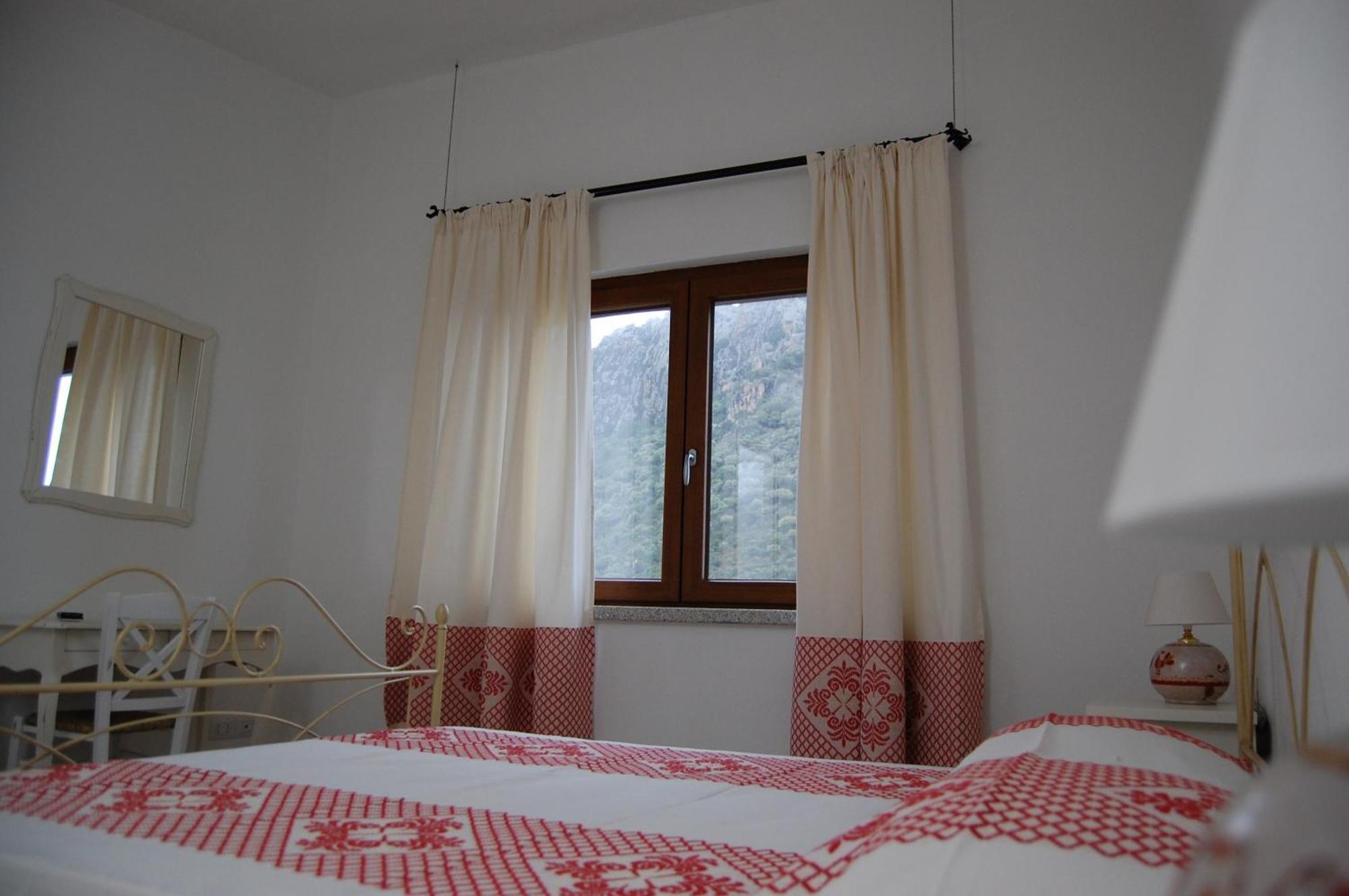 Case Vacanze Nioleo - Apartments And Pool Siniscola Luaran gambar