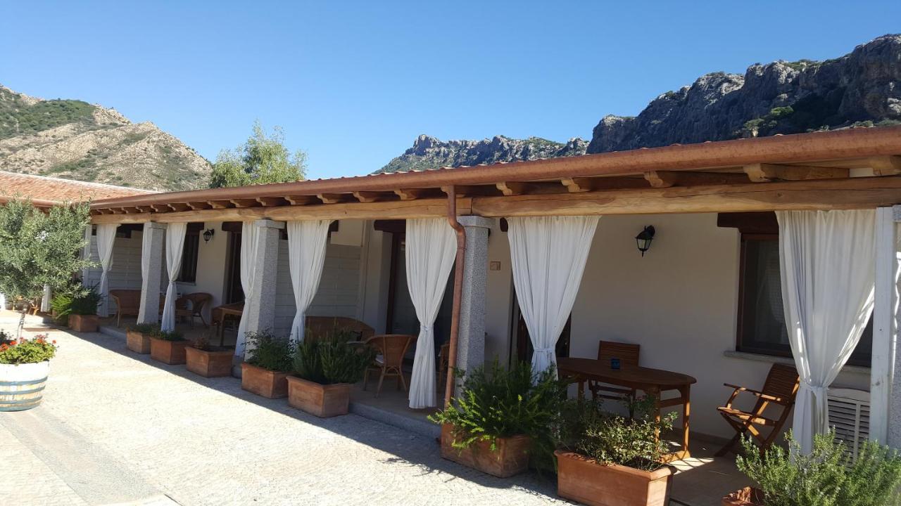 Case Vacanze Nioleo - Apartments And Pool Siniscola Luaran gambar